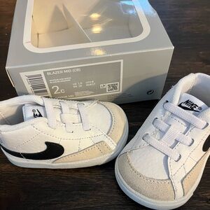 NIB Blazer Mid shoes